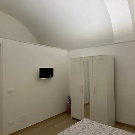 La Casa Dei Nonni - Bed & Breakfast 3*